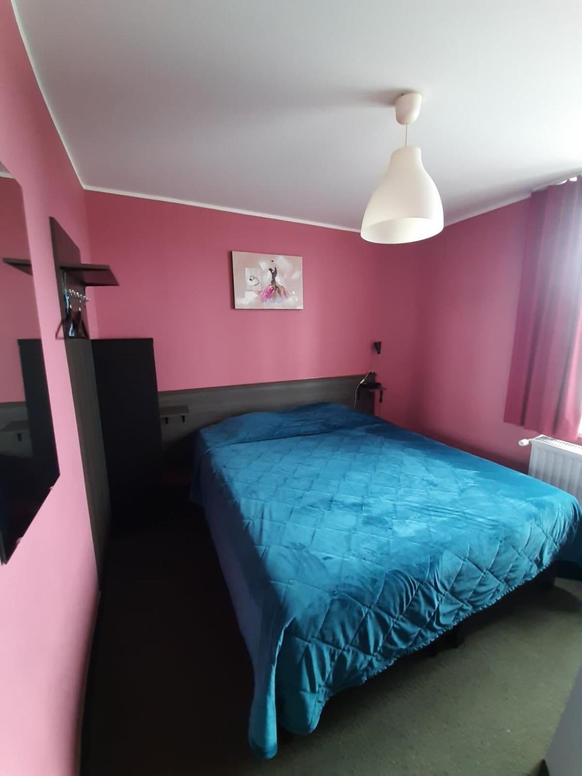 Hotel Melissa Péruwelz Zimmer foto